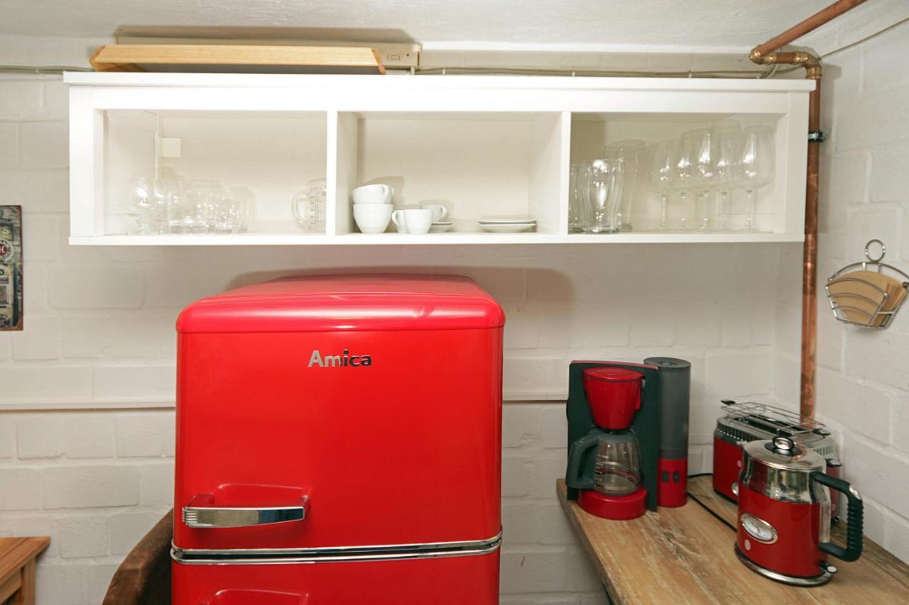 Cozy Souterrain-Half-Basement-Apartment Included 2 Bicycles Berlin Ngoại thất bức ảnh